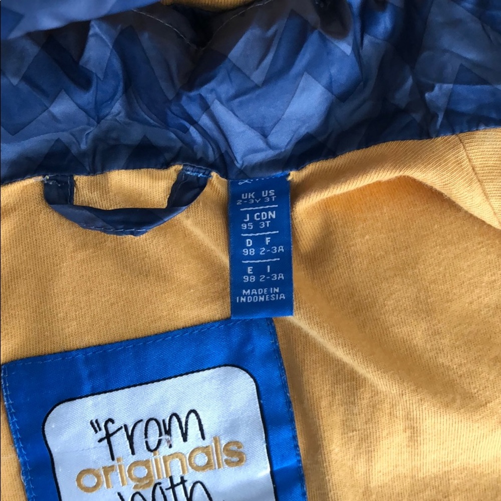Authentic adidas winter jacket - Picture 7 of 8